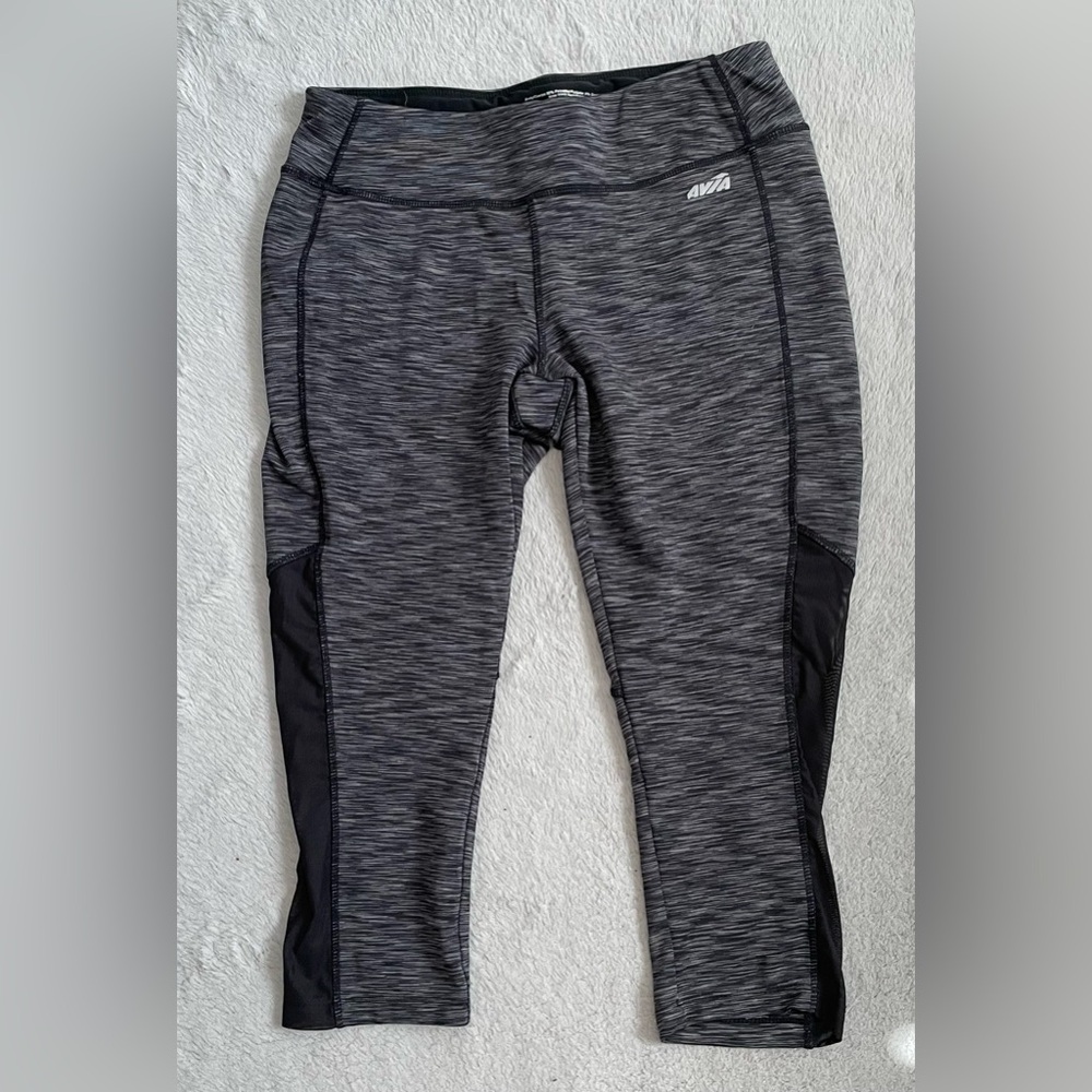 Avia Gray & Black Capri Workout Leggings